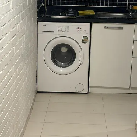 Cozy Garden-level Near Taksim * Provincia di Istanbul